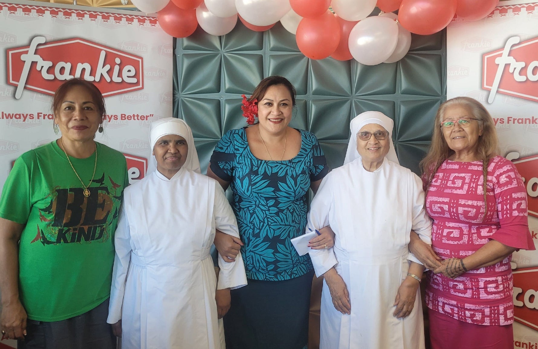 Frankie MoneyGram donated $5,000 to Goshen Trust Samoa and Mapuifagalele Vailele
