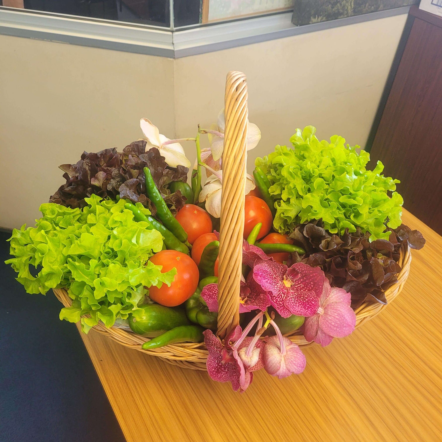 Sunshine Mix Vegetable Hampers $65